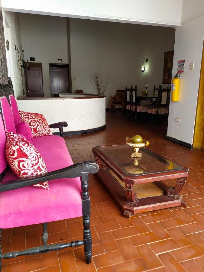 Hotel Plaza Colonial บาเยดูปาร์ ภายนอก รูปภาพ