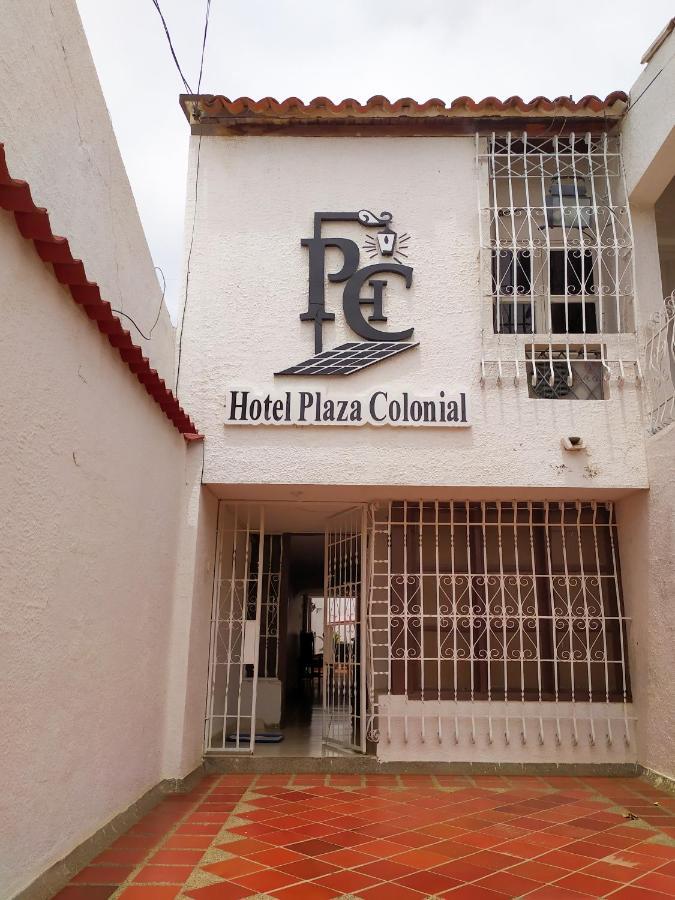 Hotel Plaza Colonial บาเยดูปาร์ ภายนอก รูปภาพ