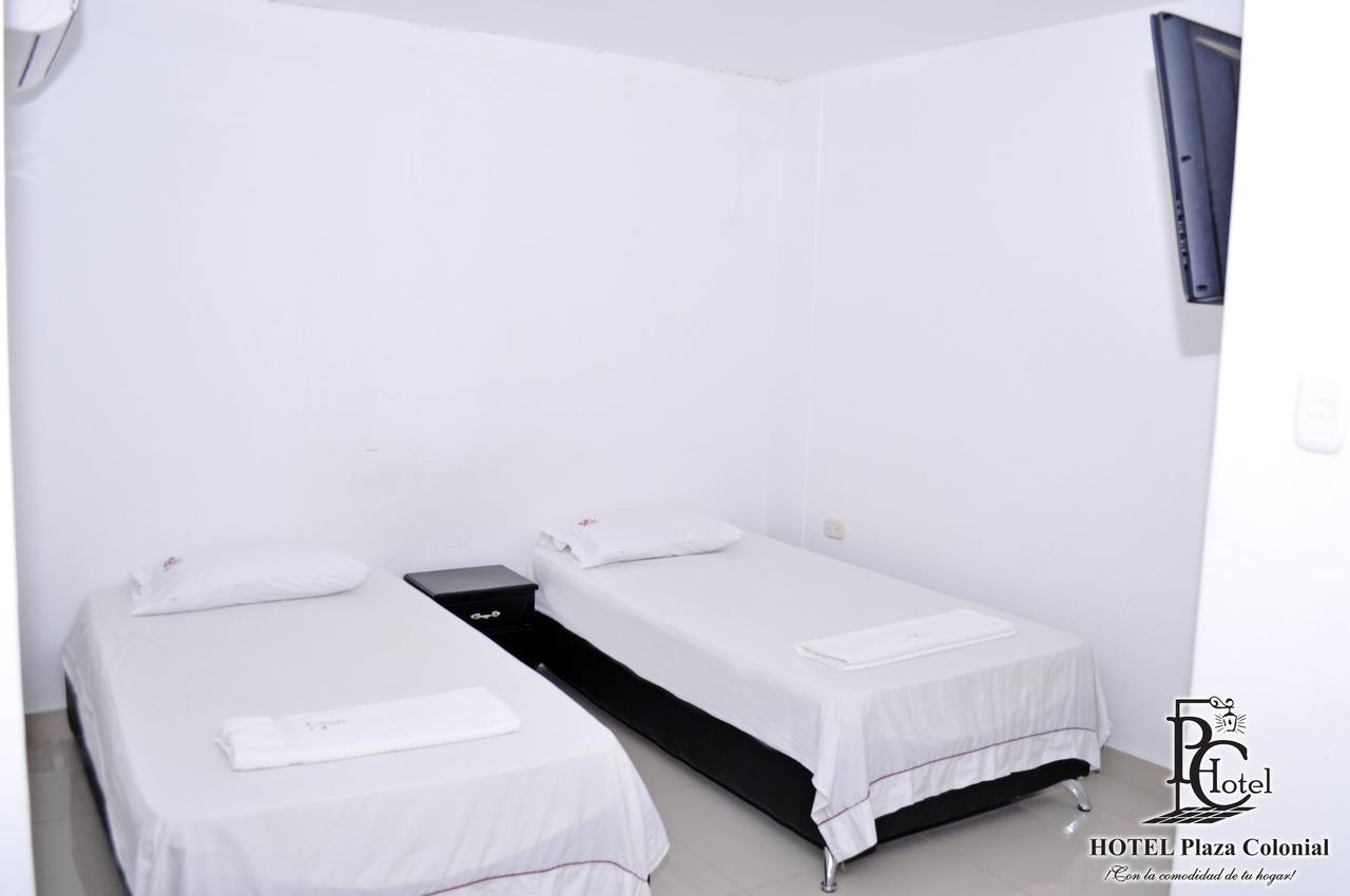 Hotel Plaza Colonial บาเยดูปาร์ ภายนอก รูปภาพ